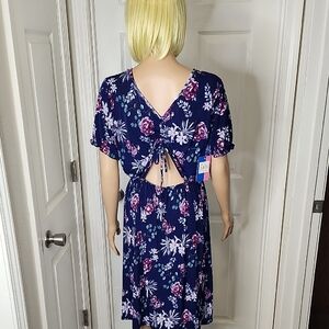 NWT Floral Midi Short Sleeve Backless Crew-Neck Summer Dress in Navy and Pink